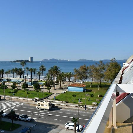 Primera Linea De Playa Samil Costa Con Garaje Incluido Vigo Bagian luar foto